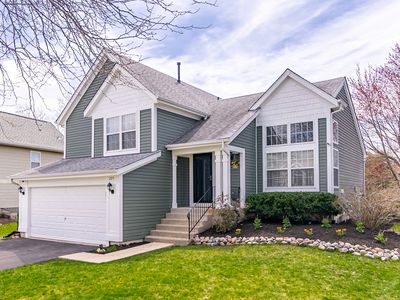 225 Penny Ln, Grayslake, IL, 60030