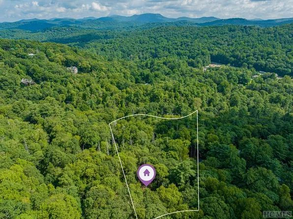 206 Pineland Drive, Highlands, NC 28741