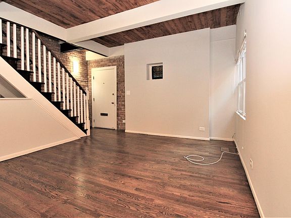 4th image of 2714 N Mildred Ave #3