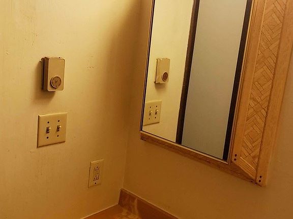 5th image of 3217 Wilmington Pike APT 17