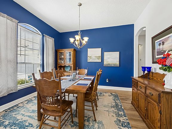 5th image of 33059 Sunny Parke Cir