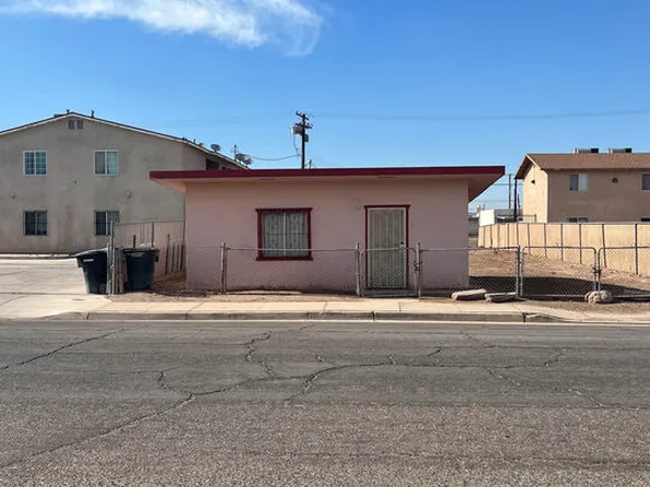 182-8 W State St, El Centro, CA 92243