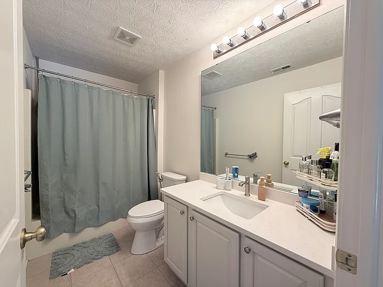 14010 Avalon East Dr — Photo 43