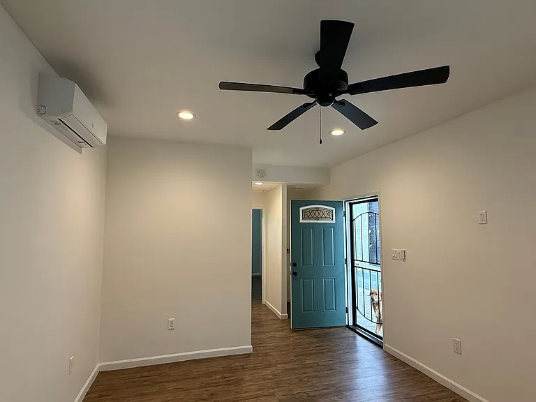1205 S Broadacres Ave — Photo 8