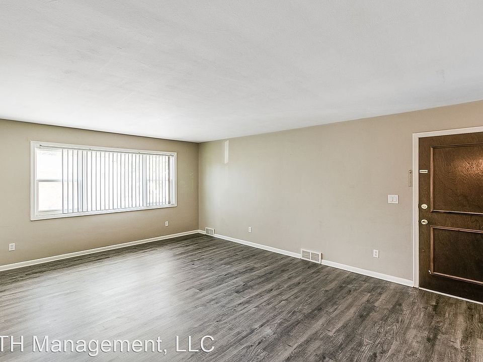 Creekwood Apartments 2294 Main St Holt, MI Zillow Apartments for