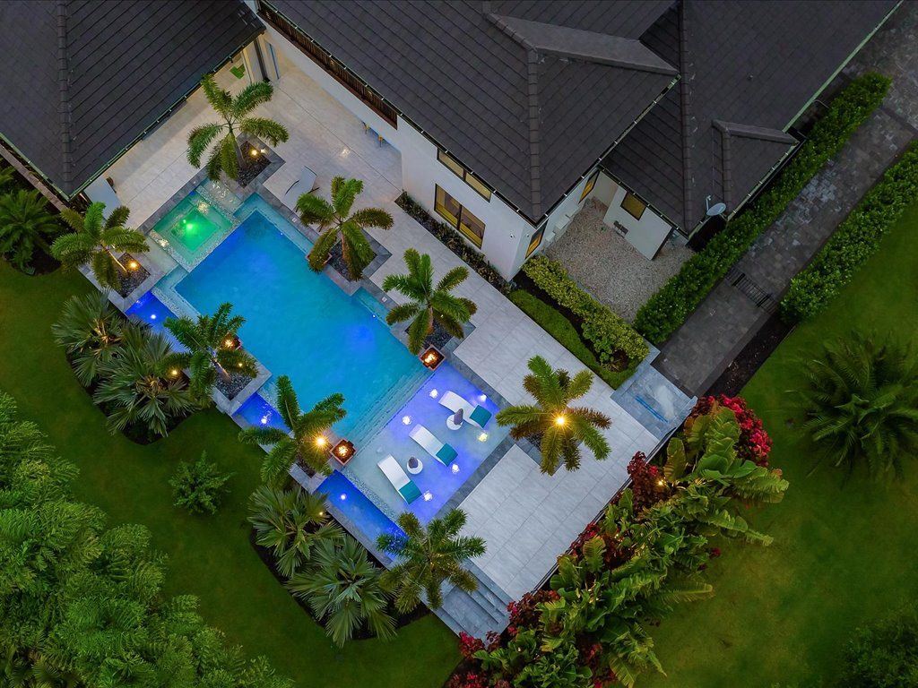 next background image