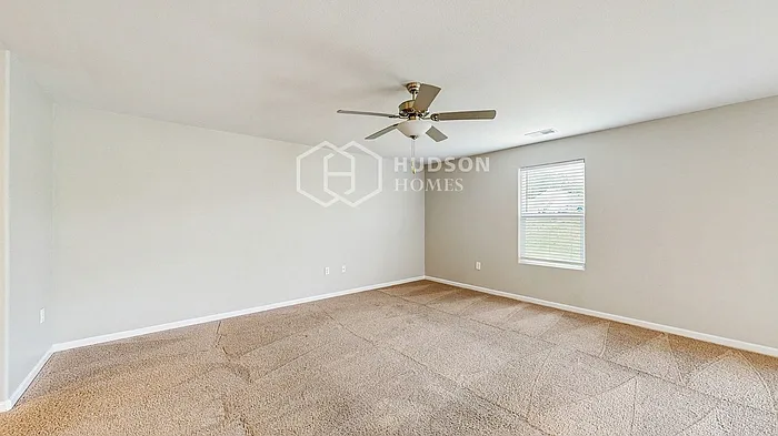 388 Aubrey Woods Dr — Photo 6