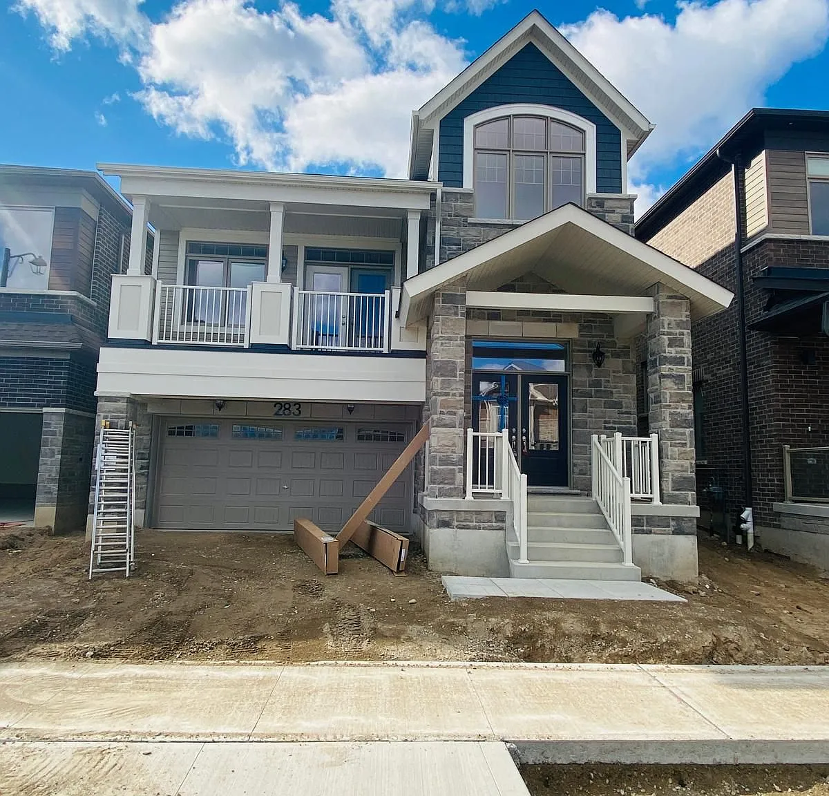 4 bed, $3,699 — Photo 2