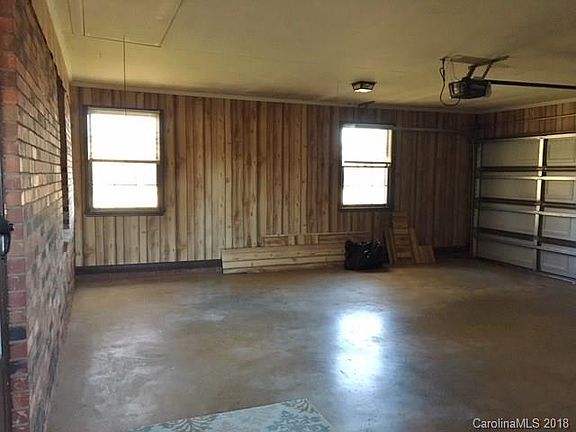 4th image of 117 Oak Hill Ln