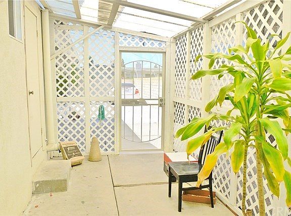 4th image of 10352 Ballard Dr