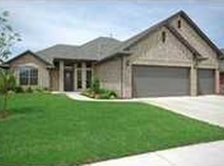 8821 NW 111th St, Oklahoma City, OK 73162
