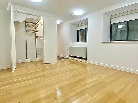 5th image of 341 W 11th St APT 4C