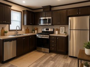 17026 Coventry Ln, Holly, MI 48442