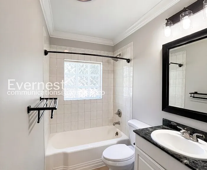 109 Mayfair Rd — Photo 18