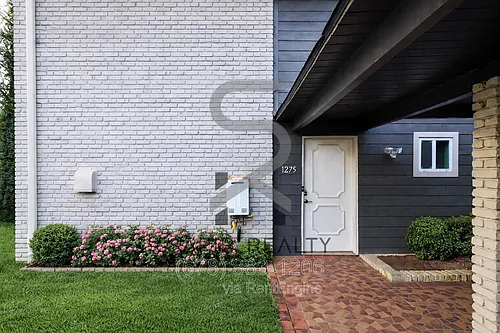 1277 Goodwin Rd NE Photo 1