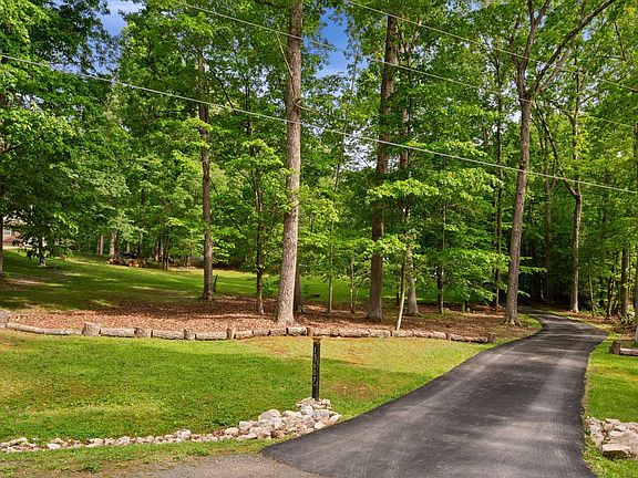 2nd image of 13607 Smithwood Ct