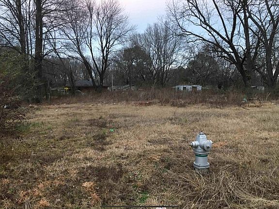 5th image of 5205 Jelce St
