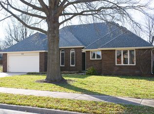 3809 N Delaware Ave, Springfield, MO 65803