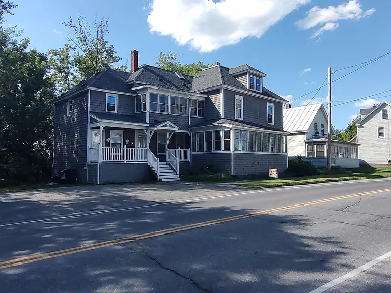 24 Halifax St #3 — Photo 15