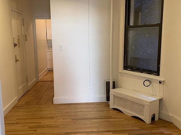 2nd image of 212 E 84th St APT 1C
