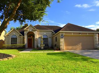 3307 Strong Winds Dr, Houston, TX 77014