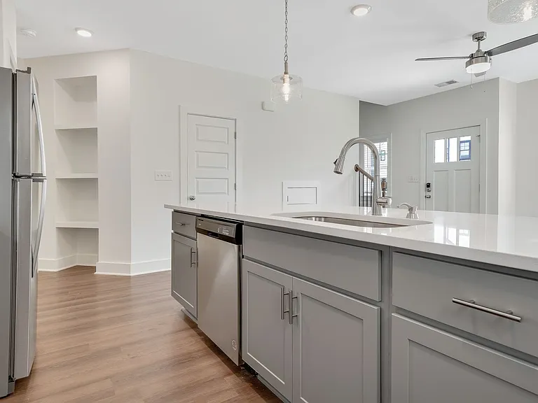 4235 Brevard Blvd — Photo 27