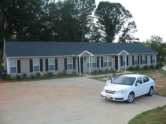 Lake is on the right side