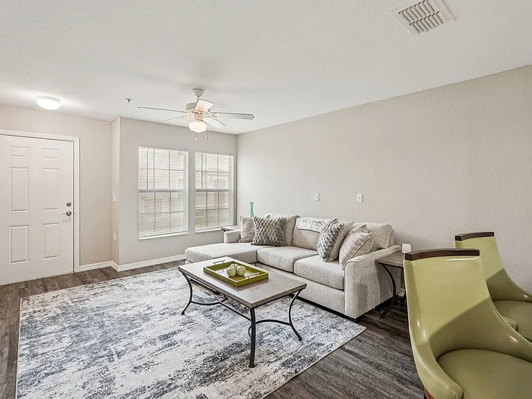 Oakwood Sarasota — Photo 8