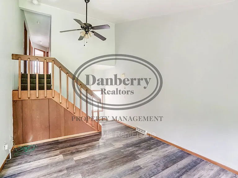 3164 Kylemore Rd — Photo 4