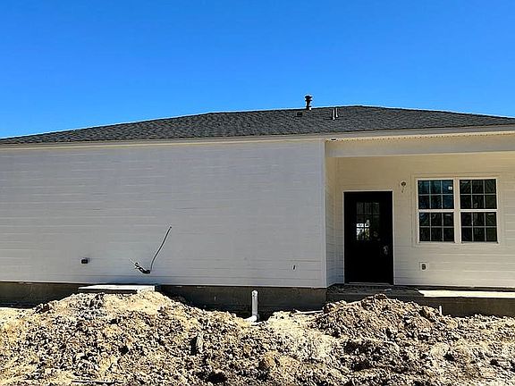 4th image of 10579 Durmast Dr