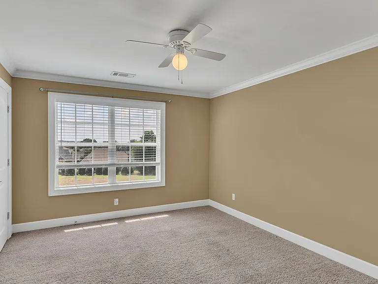 1520 Stokley Ln — Photo 14