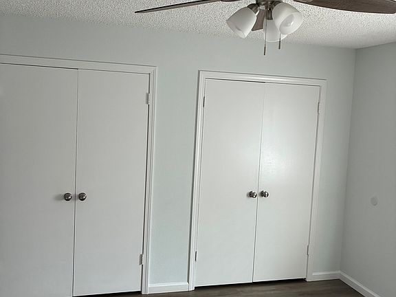 5th image of 1136 Suburban Dr
