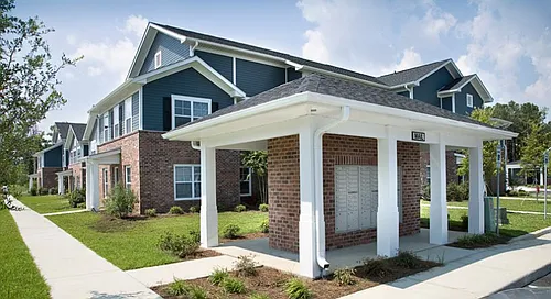 Bay Pointe I Photo 1