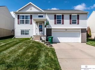 6972 N 88th St, Omaha, NE 68122