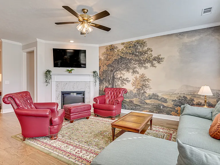 954 Lillian Park Dr — Photo 4