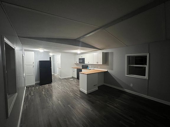 2nd image of 276 Barker Rd #C