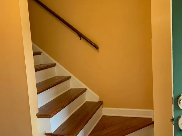 336 Loudon Rd, Blacksburg, VA 24060