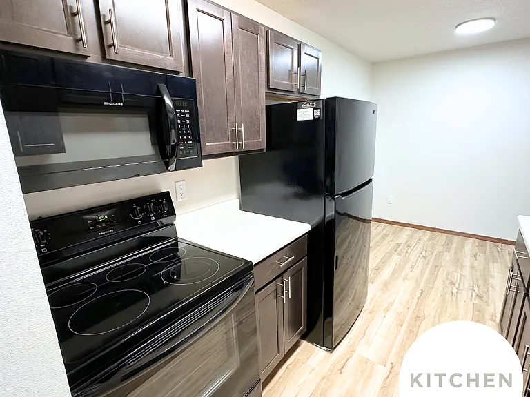 Parkview Apartments — Photo 45