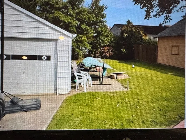 3 bed, $1,599 — Photo 3