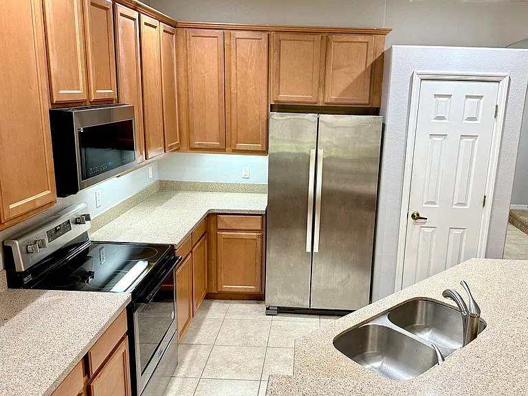 3642 Mauna Kea St — Photo 6
