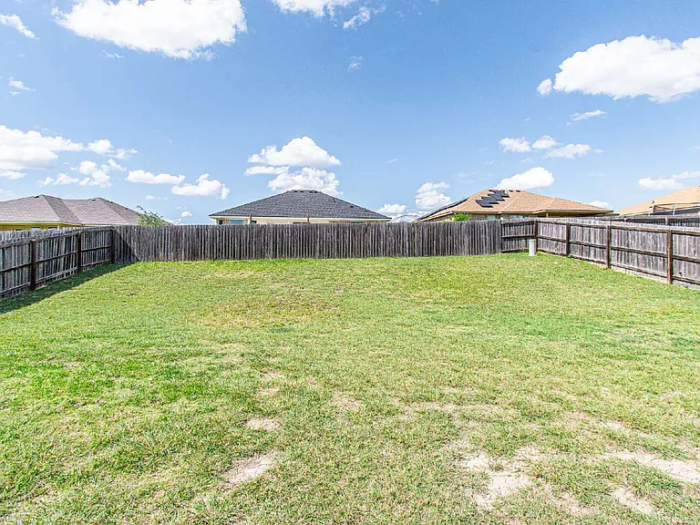 2705 Uvero Alto Dr — Photo 19