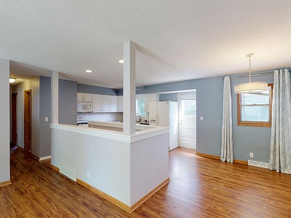 5th image of 1411 Imperial Dr