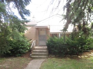 876 E Thacker St, Des Plaines, IL 60016