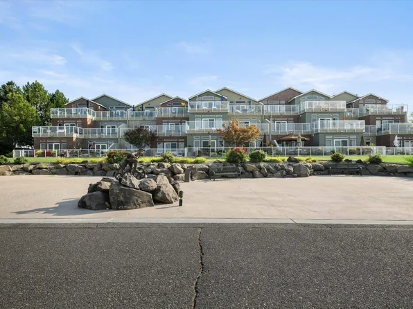 386 Columbia Point Dr APT 202, Richland, WA 99352