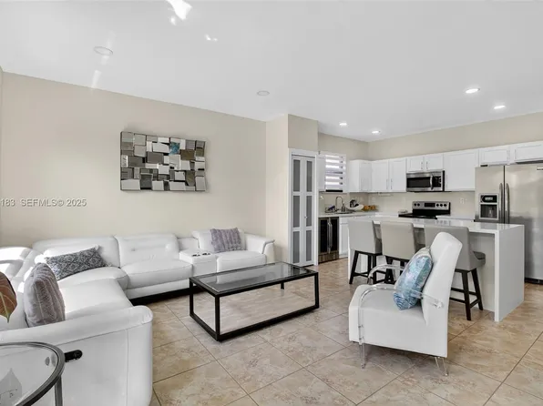 3616 SE 2nd Dr, Homestead, FL 33033