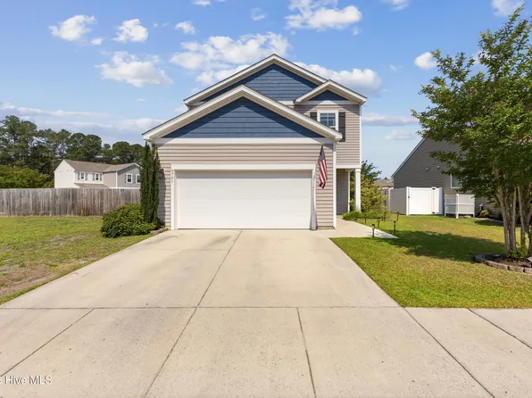 9741 Woodriff Circle NE, Leland, NC 28451
