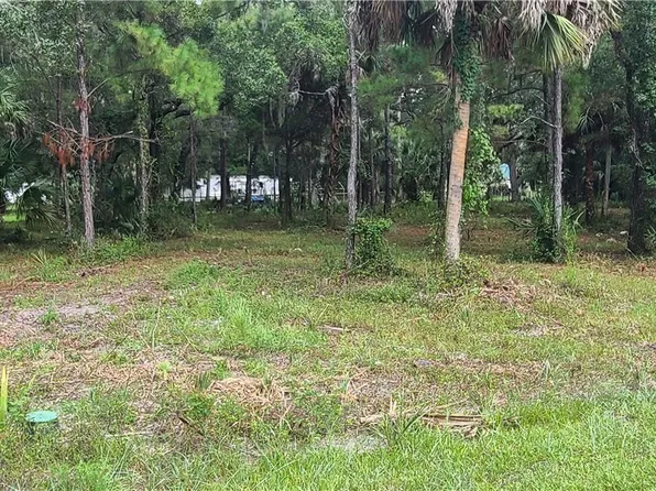 5589 N Brookgreen Dr, Crystal River, FL 34428
