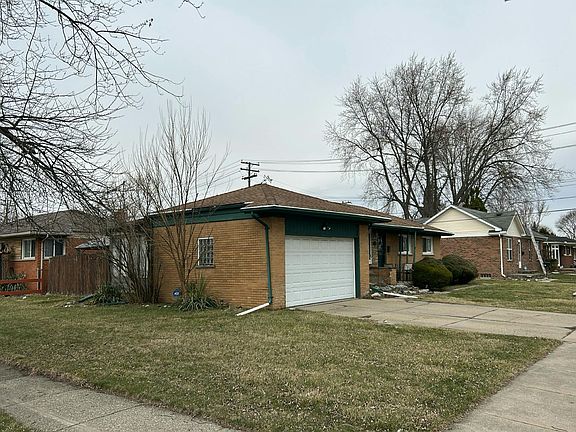 3rd image of 32189 Judilane St