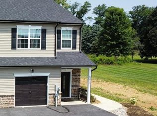 8453 Hamilton Blvd, Breinigsville, PA 18031