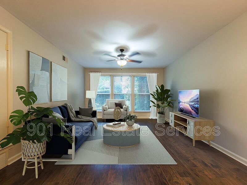 1st image of 210 S McLean Blvd APT 5